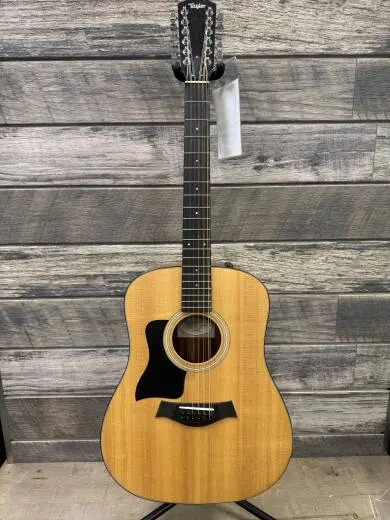 Taylor Guitars 150E W V2 | Walnut/Spruce